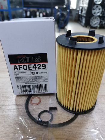 Фильтр масляный MILES AFOE429 для бензиновых автомобилей Ssang Yong Actyon II 2.0L (150л.с.)(2012,08->)