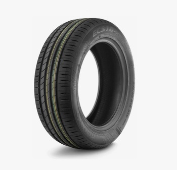 Kumho 215/55 R18 HS-51 95H