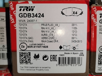 Дисковые тормозные колодки передние TRW GDB3424 для Toyota (4 шт.)