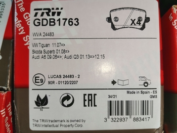 Дисковые тормозные колодки задние TRW GDB1763 для Audi, Volkswagen (4 шт.)