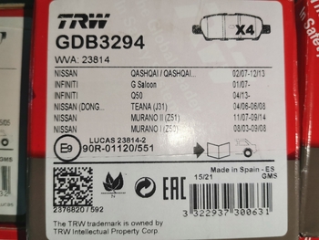 Дисковые тормозные колодки задние TRW GDB3294 для Infiniti, Nissan, Suzuki (4 шт.)