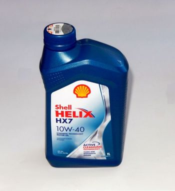 Полусинтетическое моторное масло SHELL Helix HX7 10W-40, 1 л