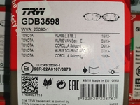 Дисковые тормозные колодки передние TRW GDB3598 для Toyota Auris, Toyota Corolla (2013-2018) (4 шт.)